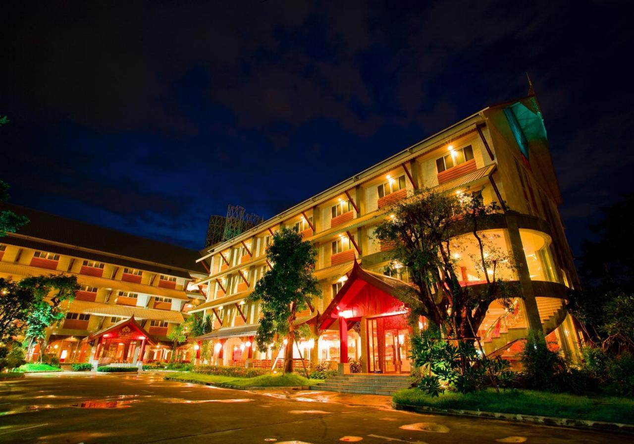 בנגקוק Jolly Suites & Spa Thapra מראה חיצוני תמונה