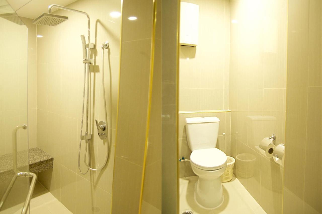בנגקוק Jolly Suites & Spa Thapra מראה חיצוני תמונה